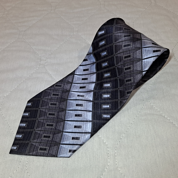 Kilburne and Finch Fine Clothiers 💯 Silk Necktie 60" x 3.75" Stripes Blue/Black - Picture 5 of 10